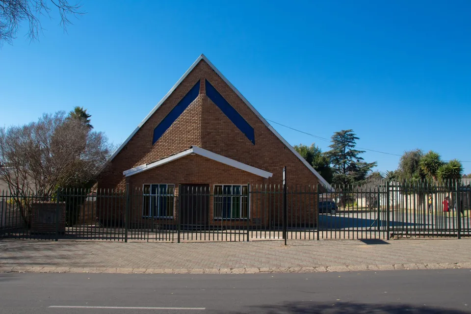 Front view of Edenvale Seventh-day Adventist Church